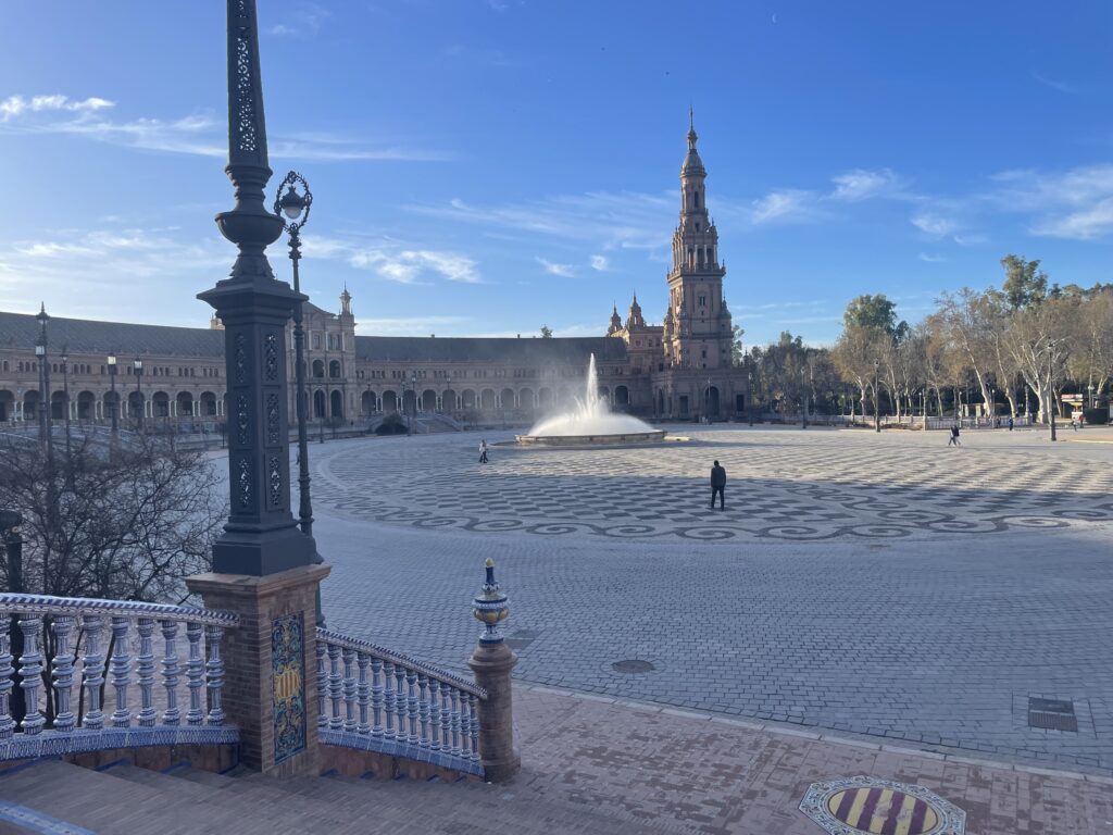 Plaza de España Fountain